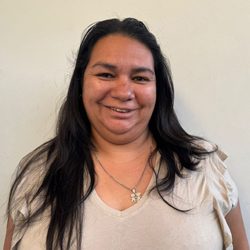 aurea-albornoz-aux-servicios-menores